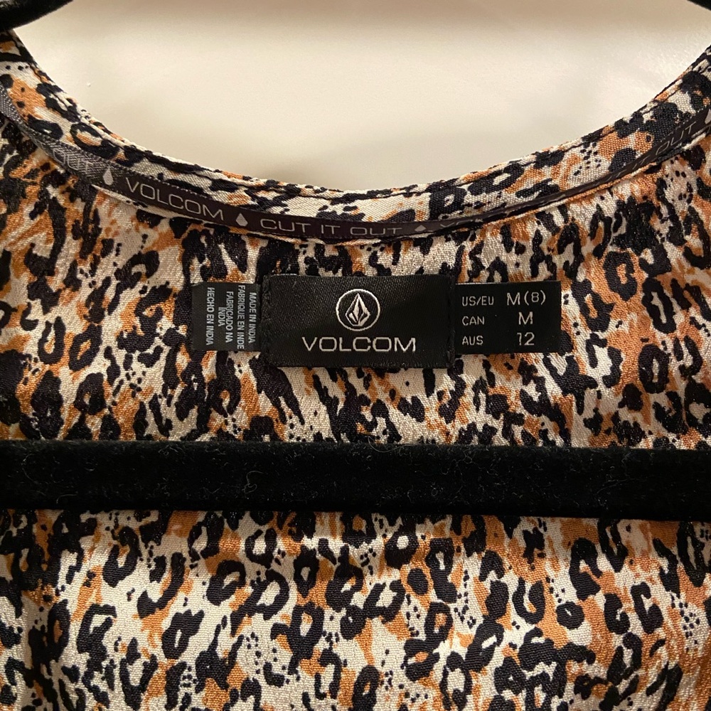 Volcom women’s blouse - Picture 5 of 7